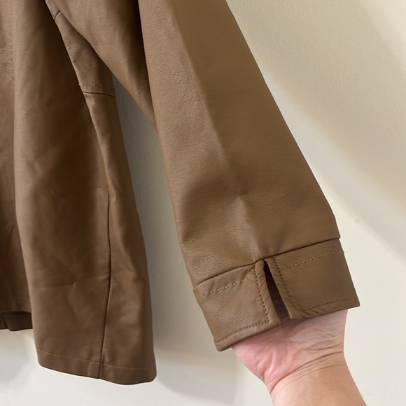 NWOT C.J. Banks Brown Faux Leather Bomber Full Zip Jacket Size 1X - Picture 9 of 9